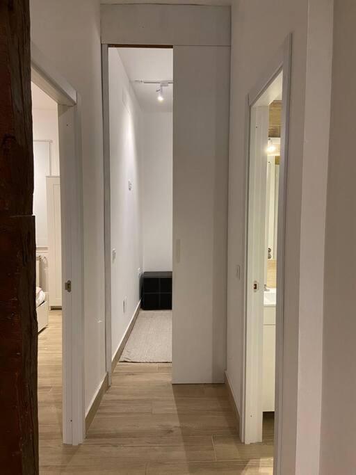 Opera-Suites Luxury La Boheme, In The Very Center Of Madrid. エクステリア 写真