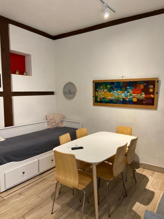 Opera-Suites Luxury La Boheme, In The Very Center Of Madrid. エクステリア 写真