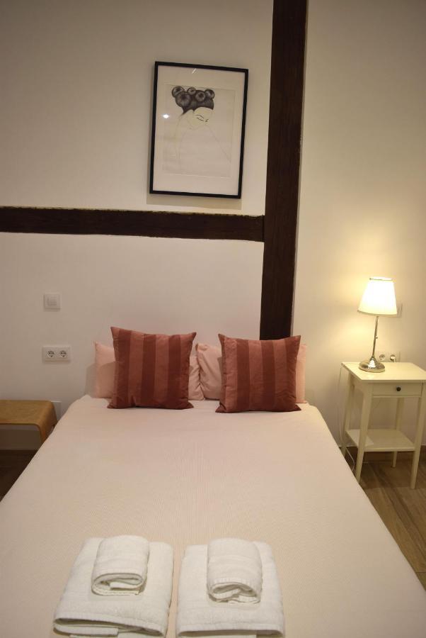 Opera-Suites Luxury La Boheme, In The Very Center Of Madrid. エクステリア 写真